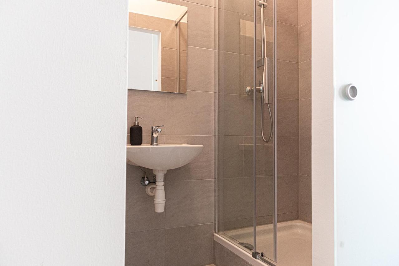Cozy 2Br Apt. Near Akh Hospital-Ideal For Longstay Wien Exteriör bild
