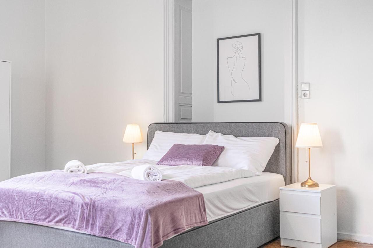 Cozy 2Br Apt. Near Akh Hospital-Ideal For Longstay Wien Exteriör bild