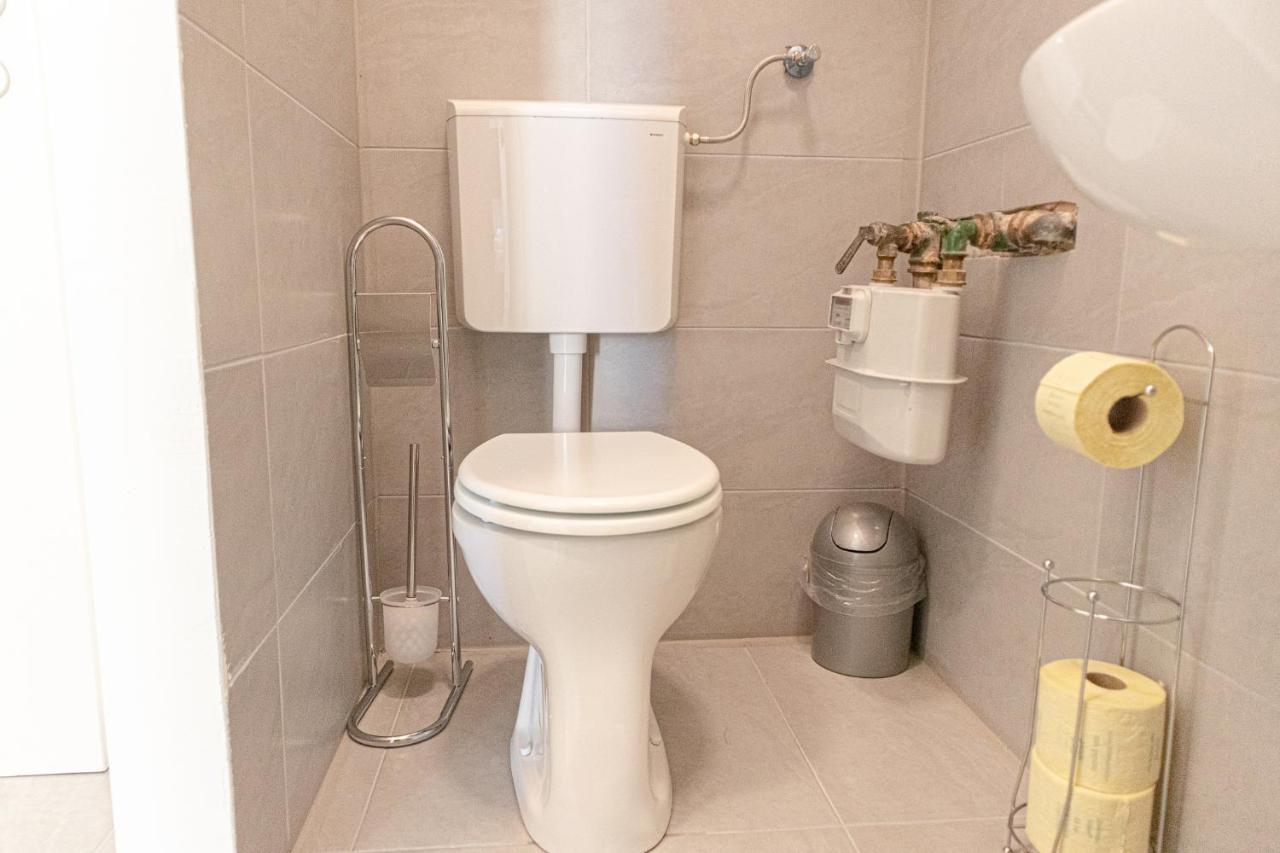 Cozy 2Br Apt. Near Akh Hospital-Ideal For Longstay Wien Exteriör bild
